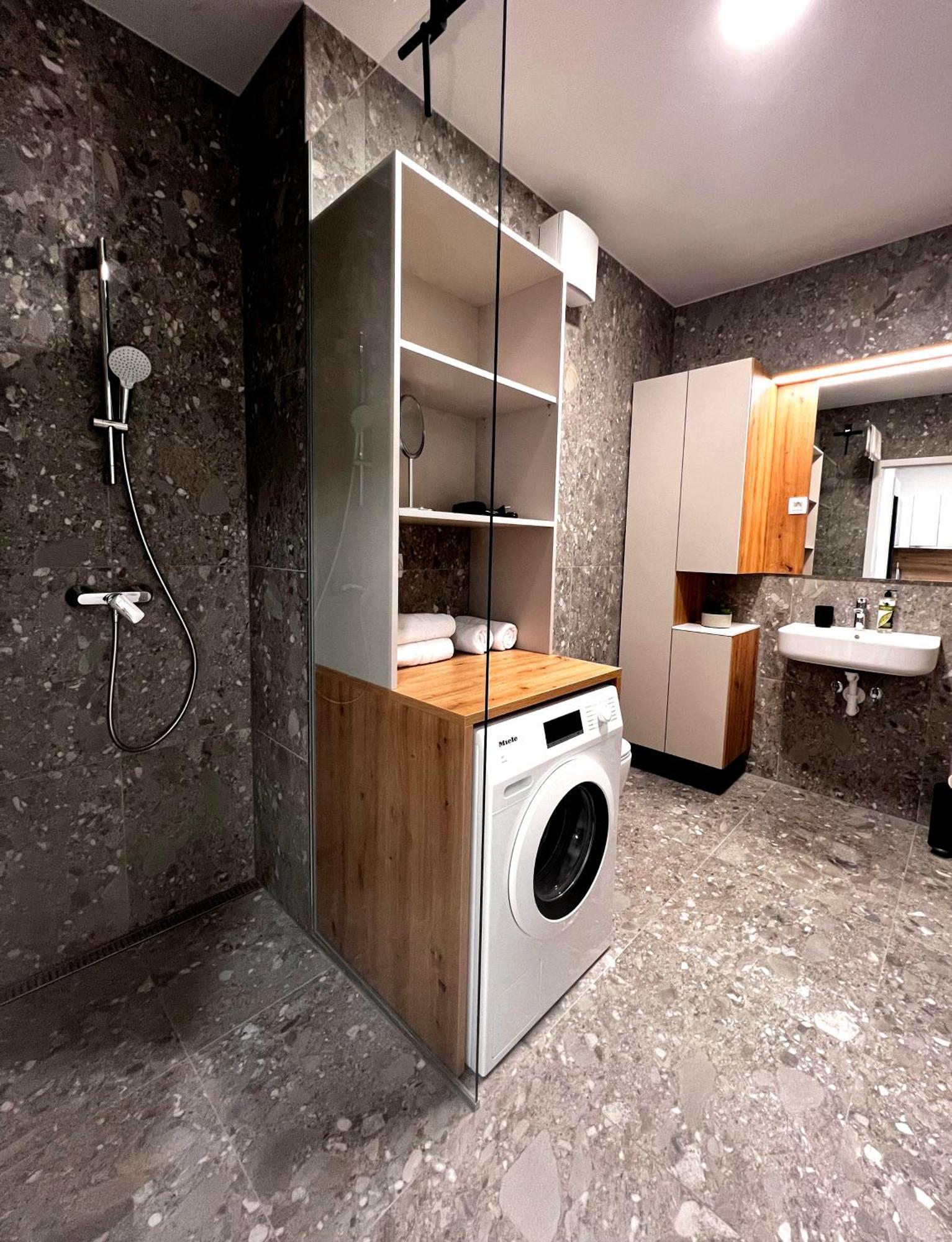 Alpine Haven Apartment โบเว็ก ภายนอก รูปภาพ